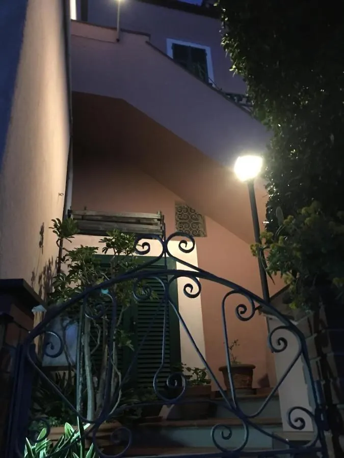 レヴァント1886 Casa Medoneアパートメント アパート
